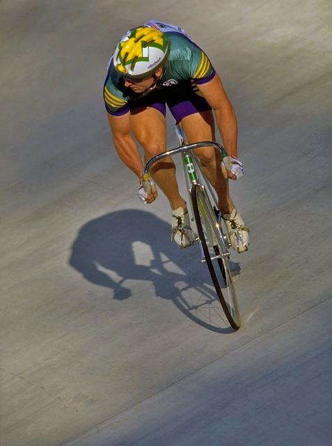 并不是简单 并不是简单