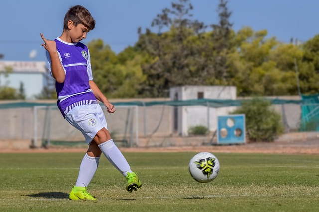 场友谊赛中 场友谊赛中